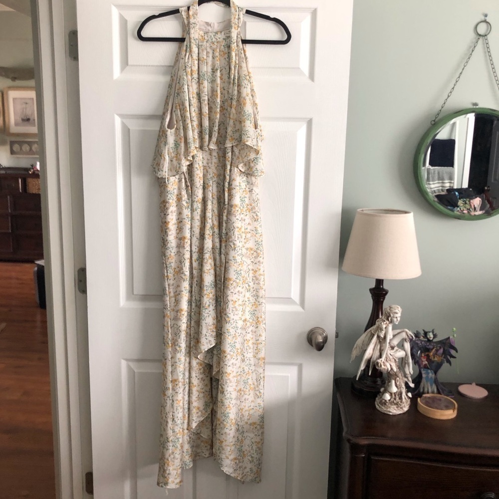 Bishop & young yellow floral tiered maxi dress in size L